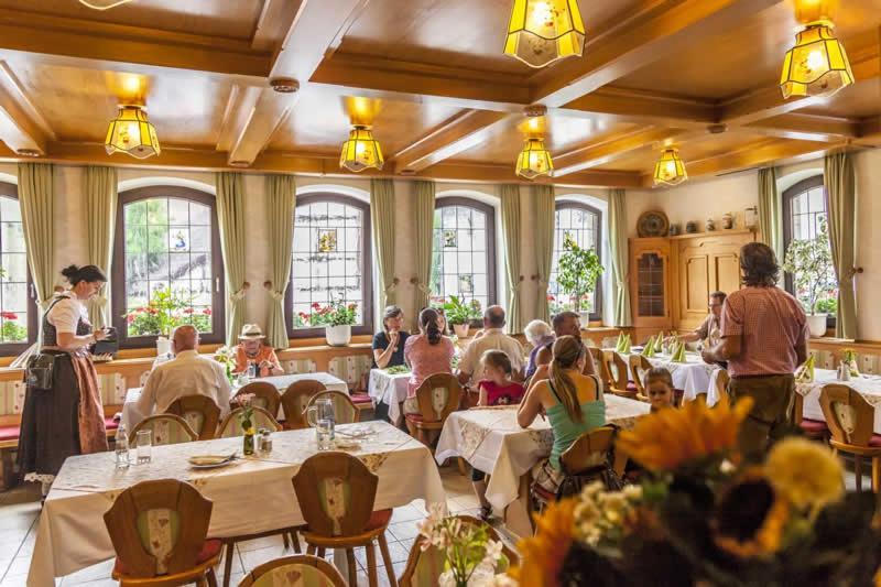Bloedel Gasthof Gruener Baum Norymberga Zewnętrze zdjęcie
